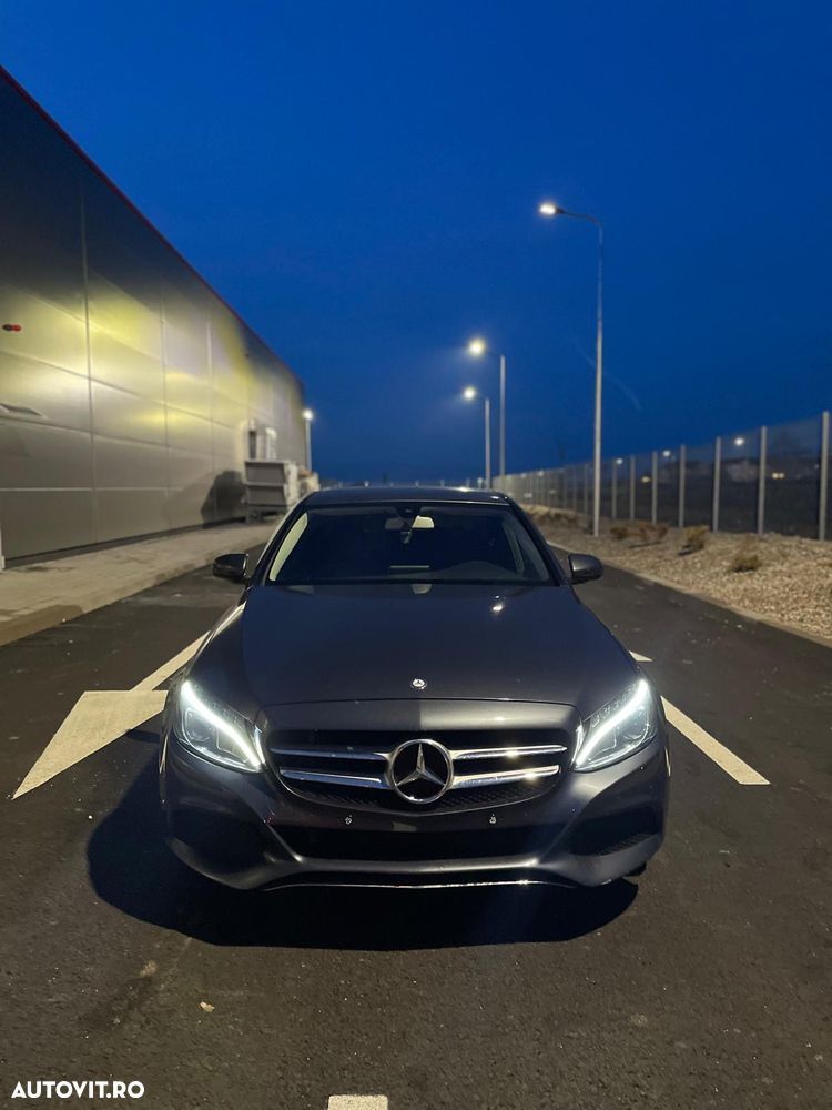 Mercedes-Benz C - 15