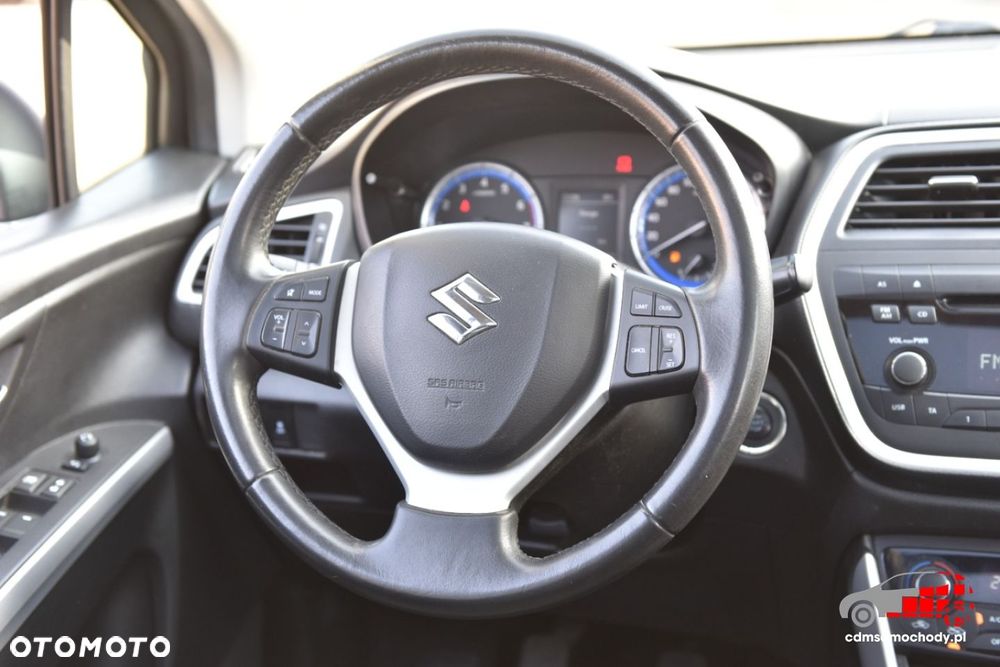 Suzuki SX4 S-Cross 1.6 VVT 4x4 limited+ - 23