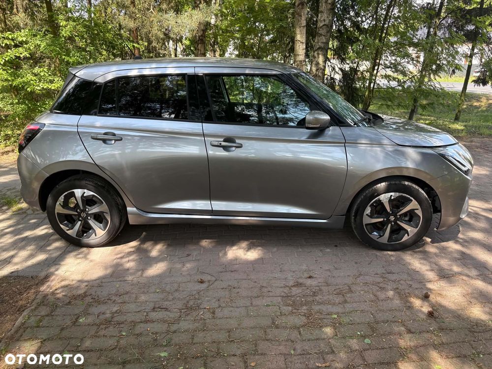 Suzuki Swift - 4