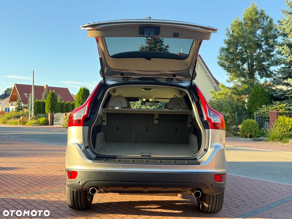 Volvo XC 60 - 28