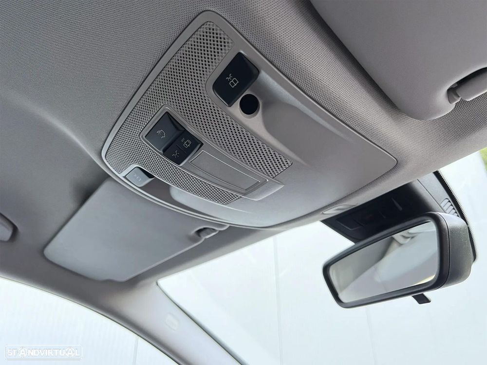 Mercedes-Benz CLA 180 d Urban - 29