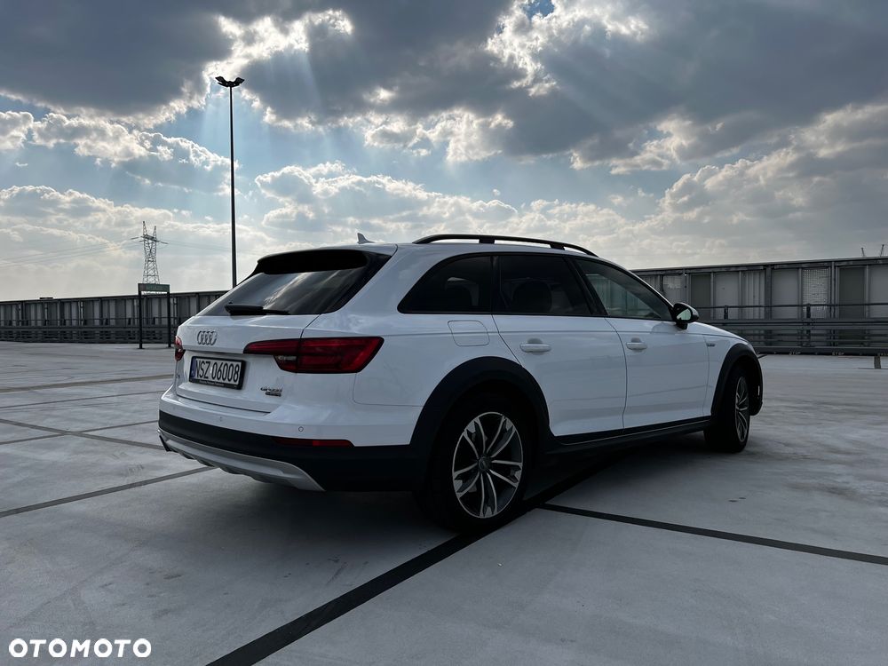 Audi A4 Allroad 2.0 TDI Quattro S tronic - 29