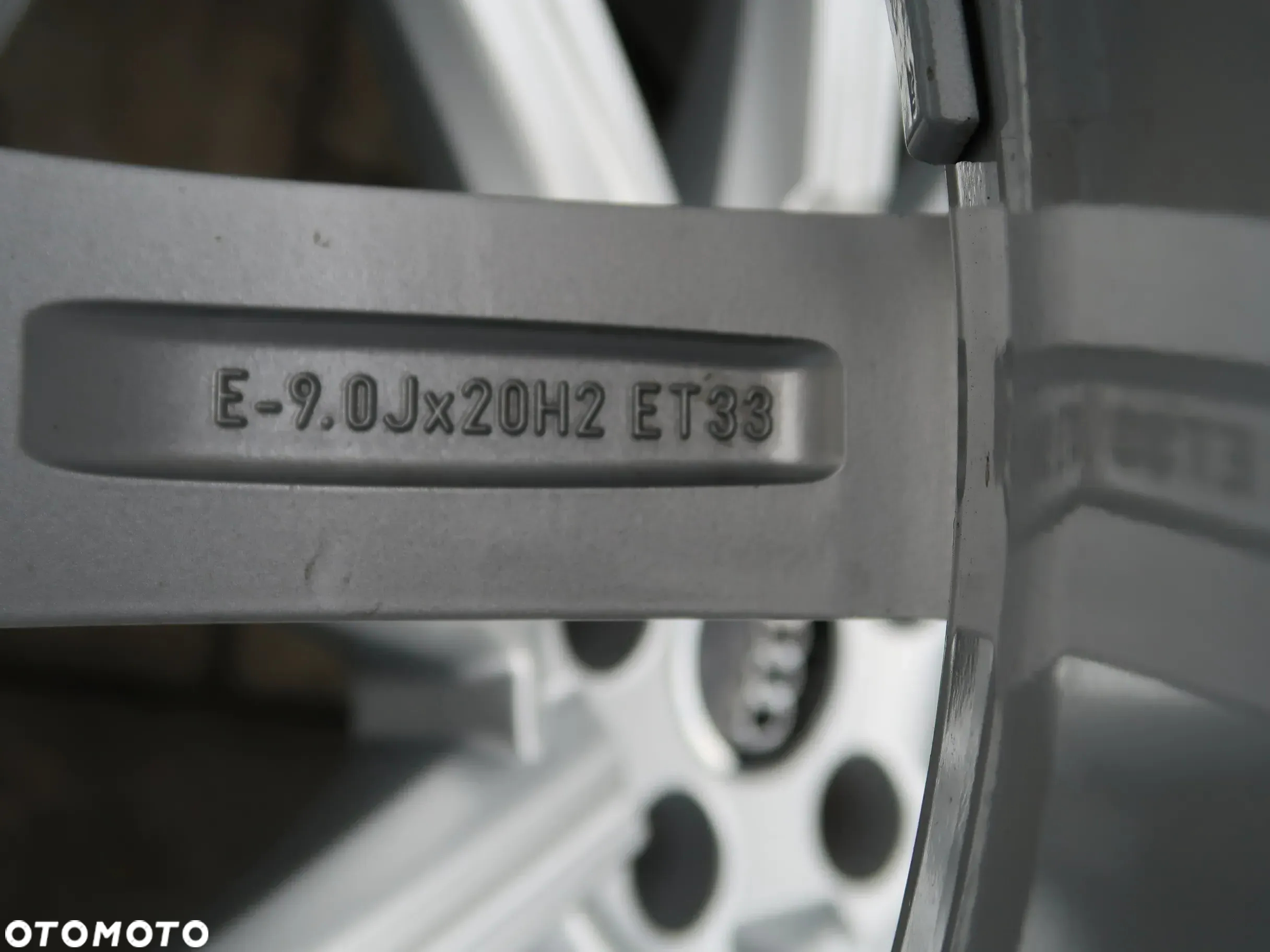 Koła letnie Audi Q7 20'' Opony Goodyear 285/45r20 - 16