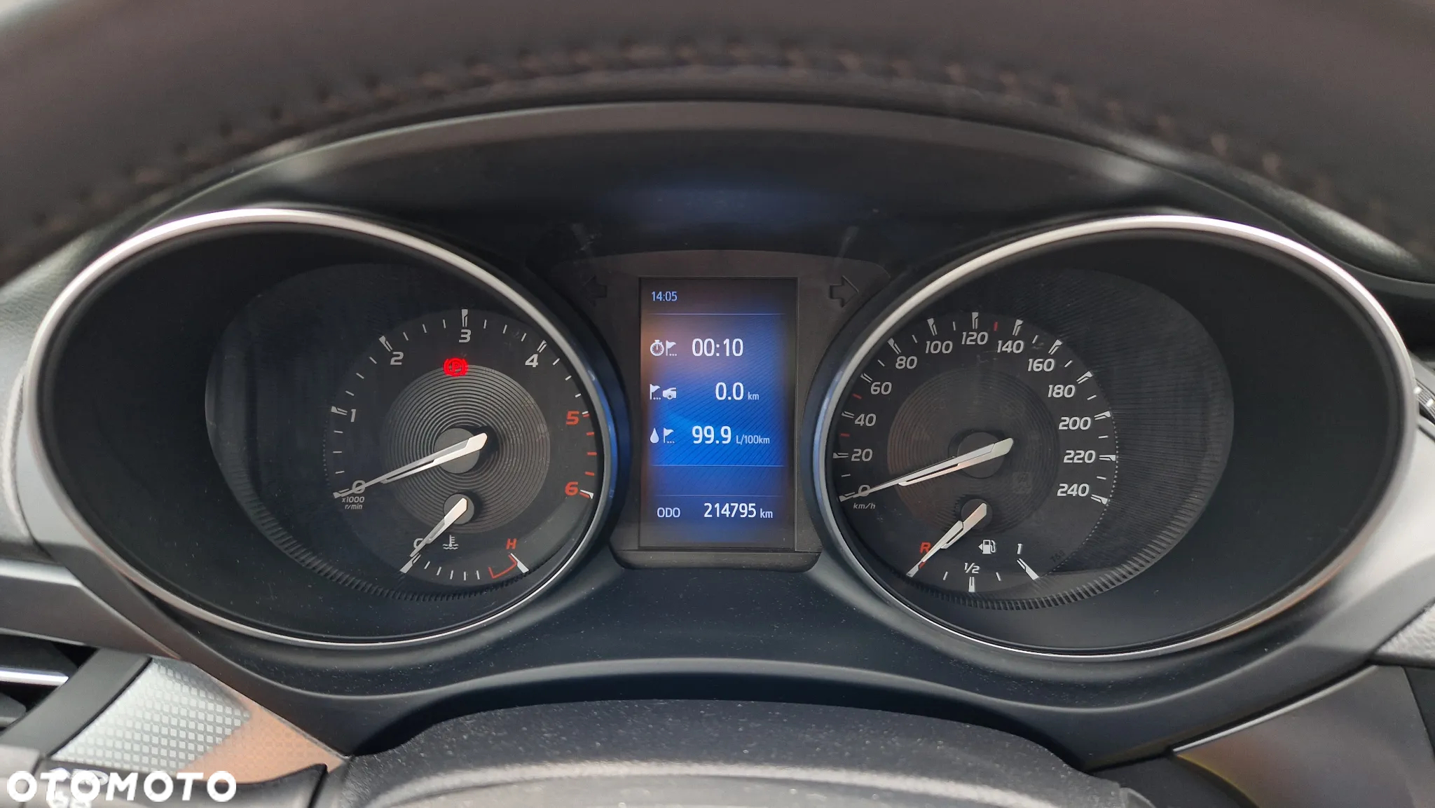 Toyota Avensis 2.0 D-4D Premium - 13