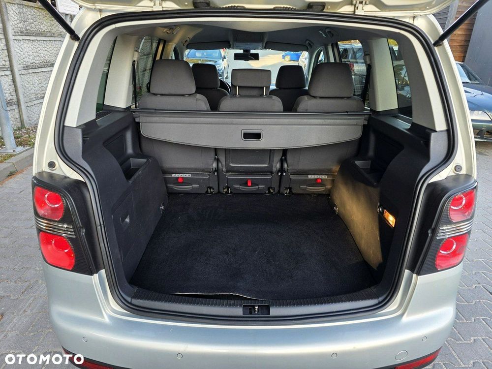 Volkswagen Touran 1.4 TSI Trendline - 26