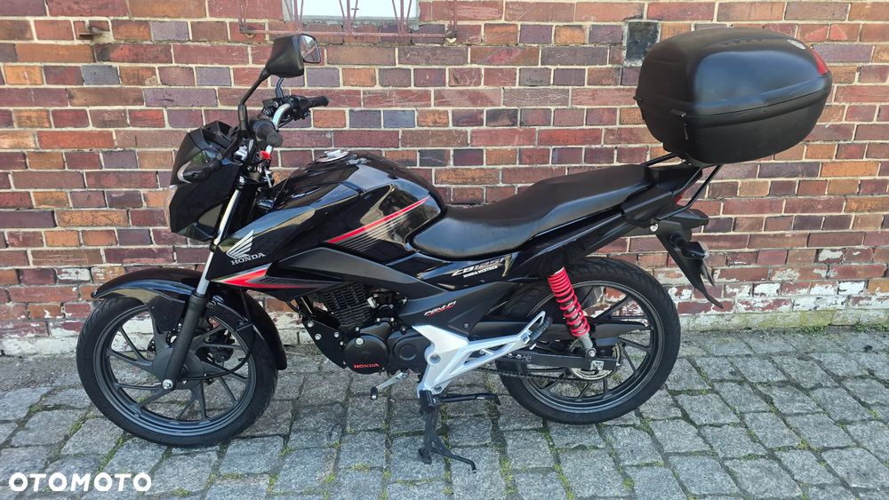 Honda CBF - 1