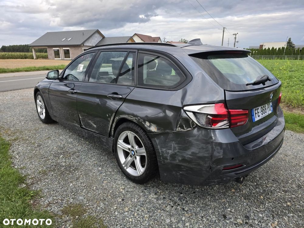 BMW Seria 3 318d Sport Line Shadow - 4
