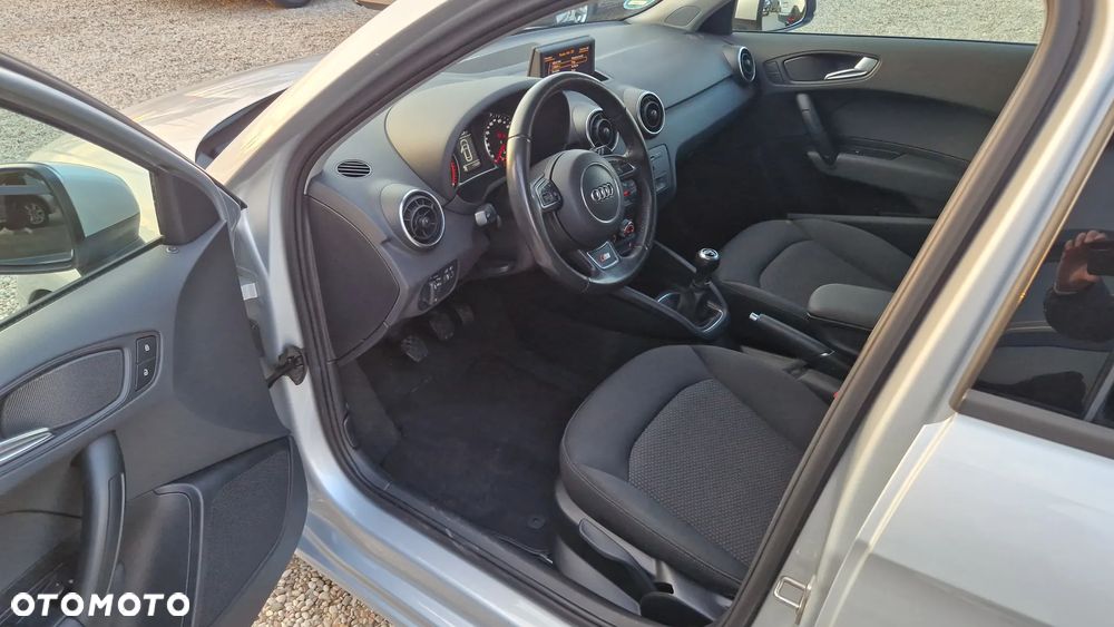 Audi A1 Sportback 1.2 TFSI S line edition - 14