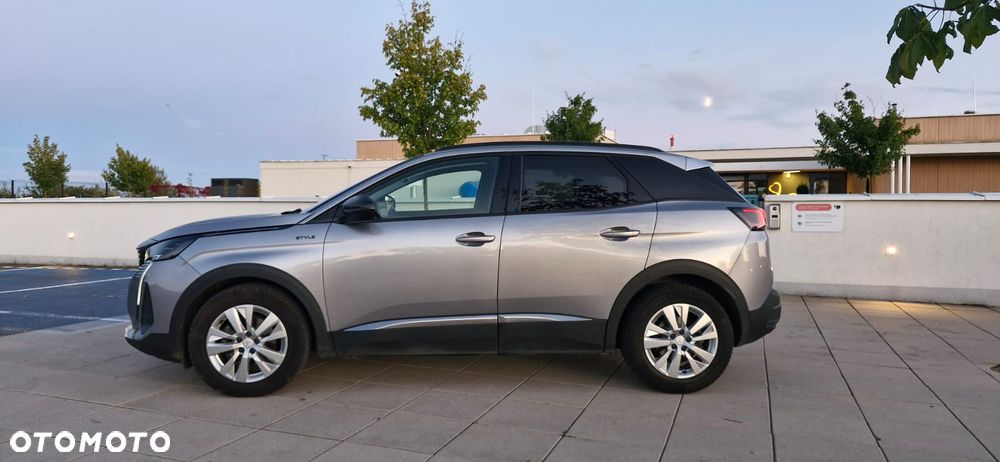 Peugeot 3008 2022 photo 2