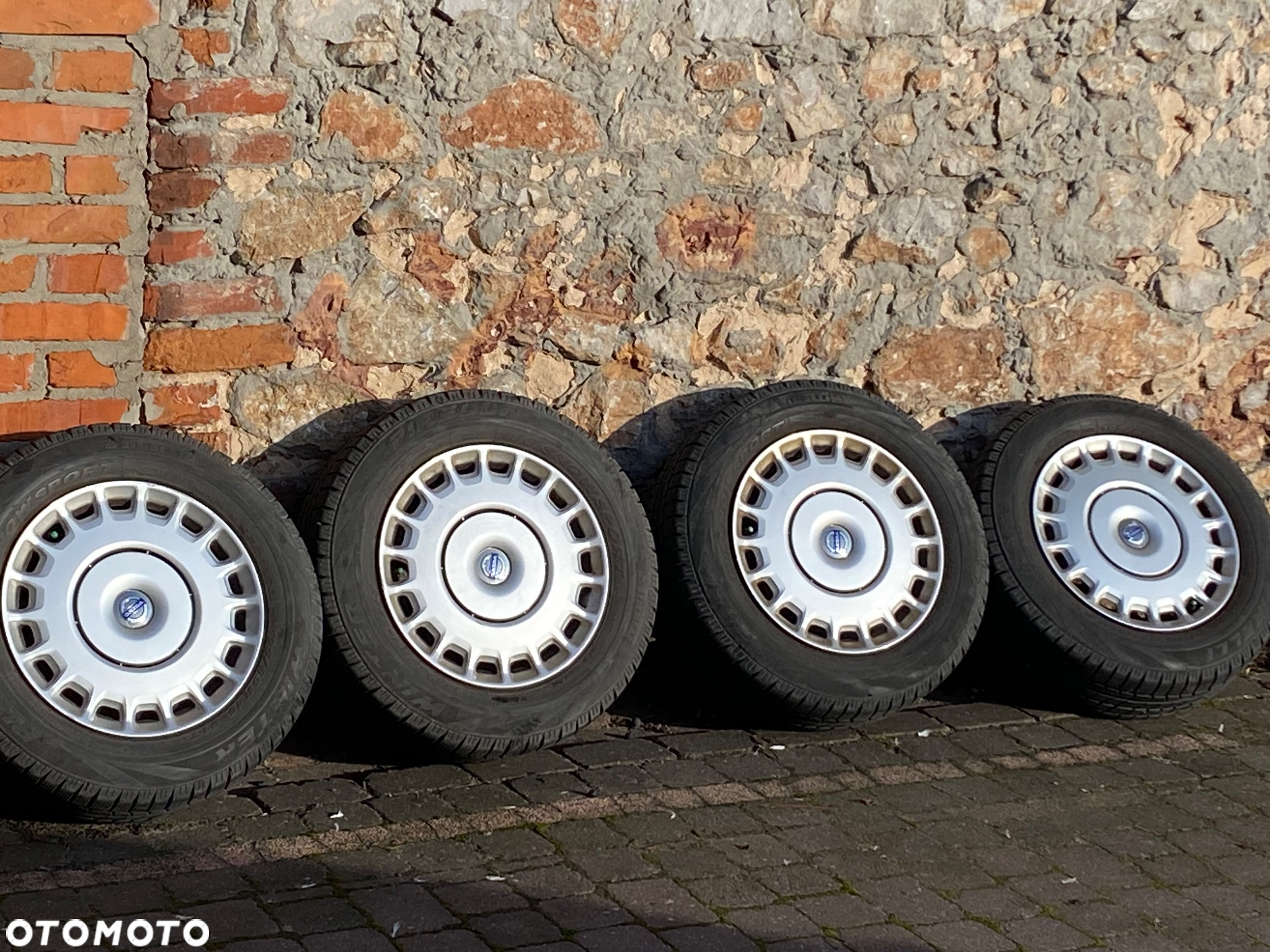 Volvo C30 1.6 Kinetic - 24