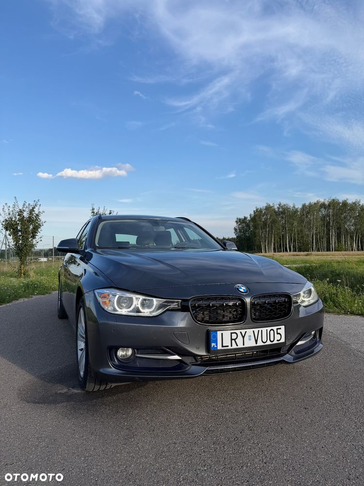 BMW Seria 3 318d Blue Performance Sport Line - 2