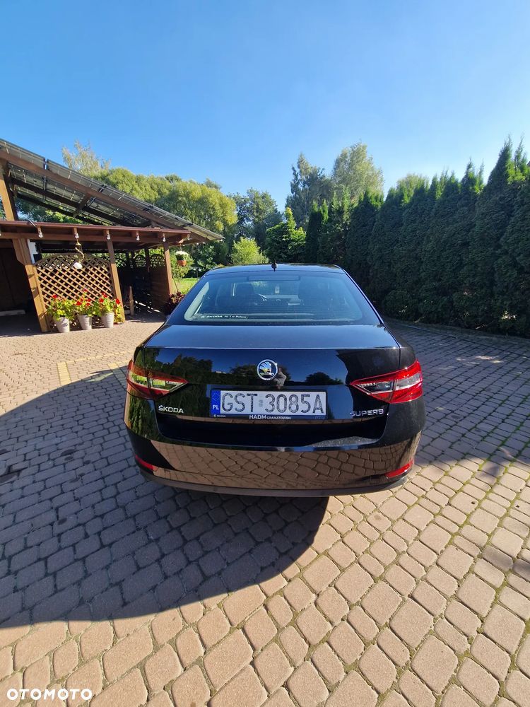 Skoda Superb 2.0 TDI Ambition - 7