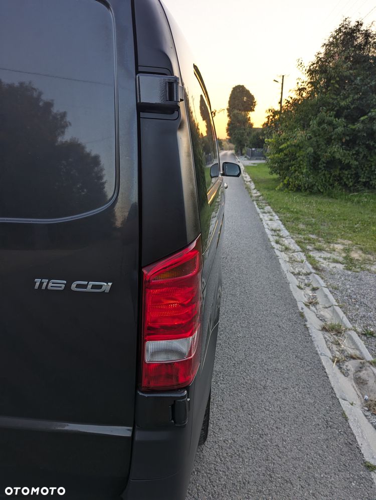 Mercedes-Benz VITO - 14