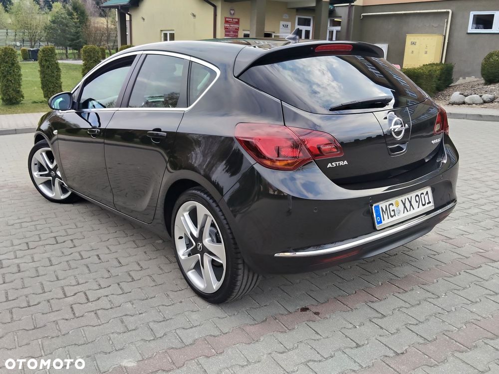 Opel Astra 1.6 Cosmo - 2