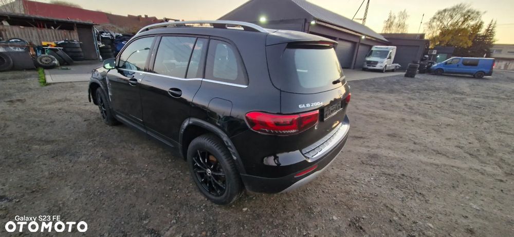Mercedes-Benz GLB 200 d 4-Matic 8G-DCT - 8