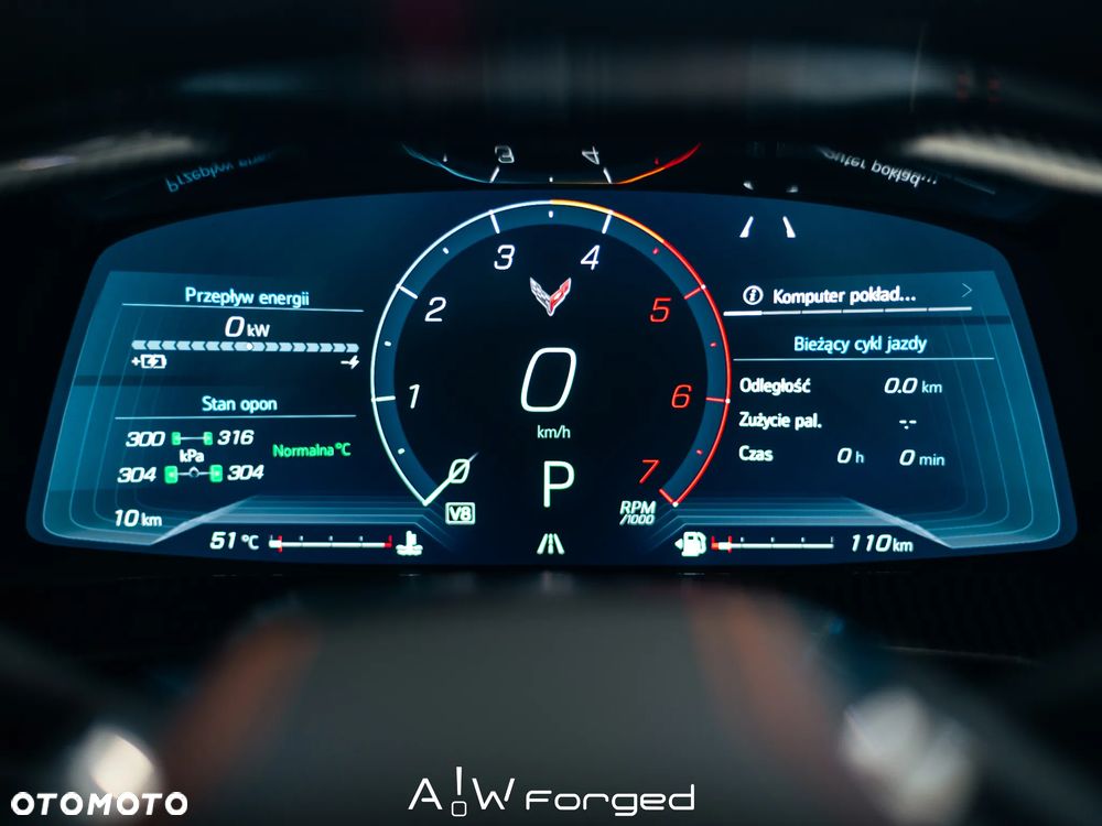 Chevrolet Corvette - 23