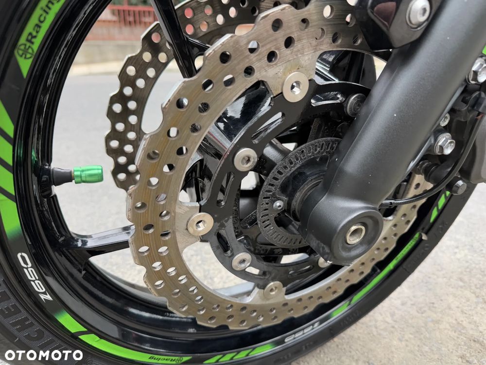 Kawasaki Z 650 - 14