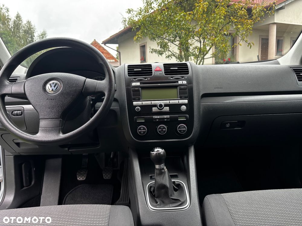 Volkswagen Golf 1.9 TDI DPF Trendline - 14