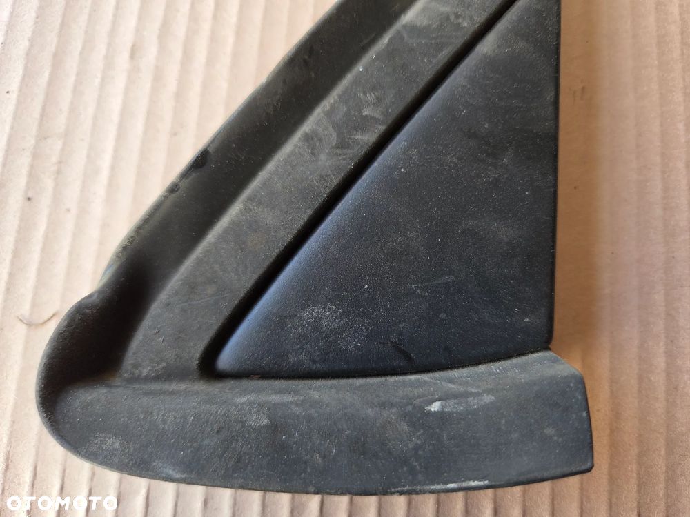 Trójkąt osłona błotnika lewa Citroen C4 II B7 - 4