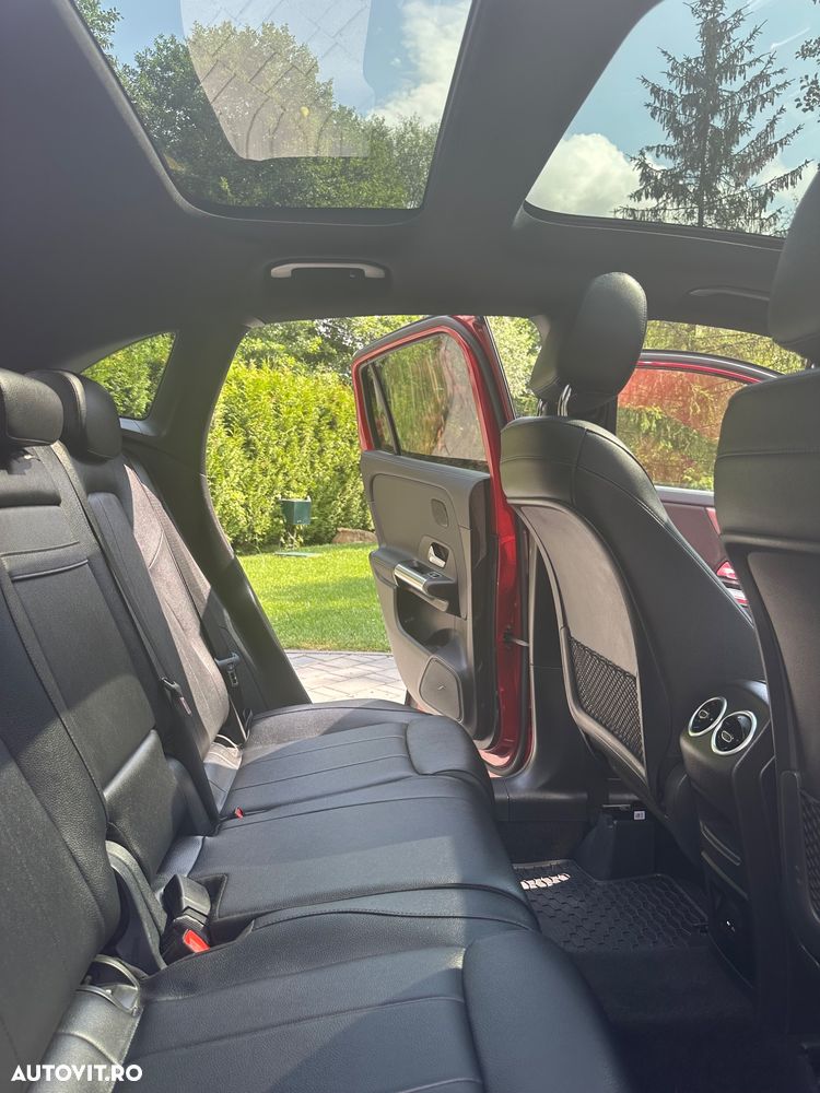 Mercedes-Benz GLA 200 d 4MATIC Aut. - 12