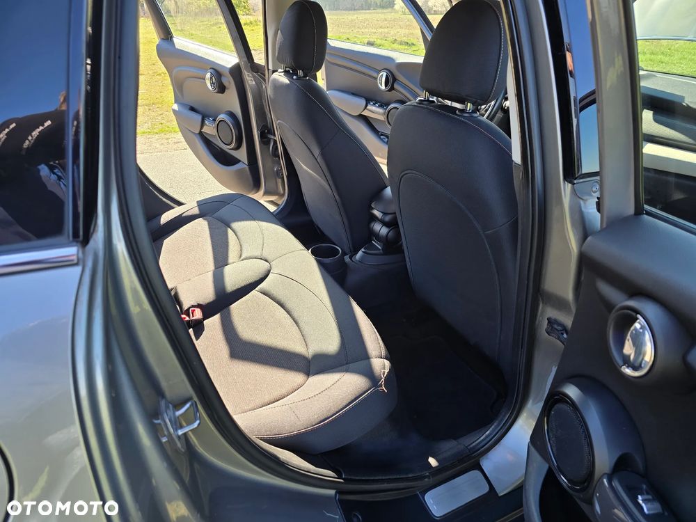 MINI Cooper - 6