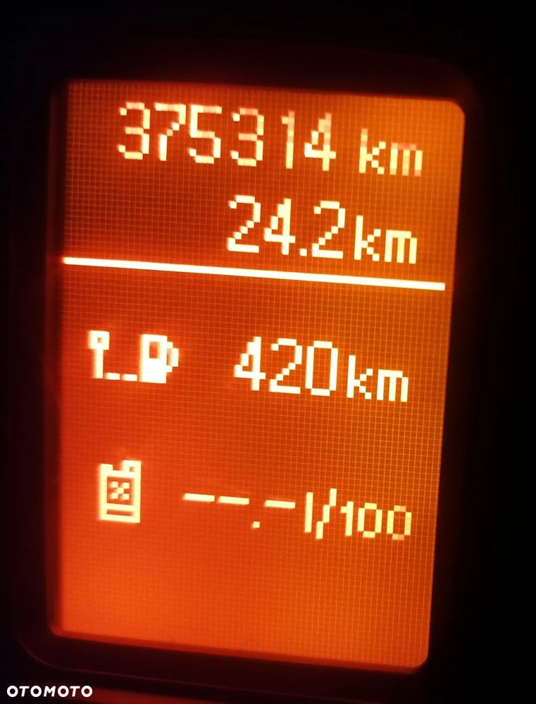 Peugeot 407 - 12