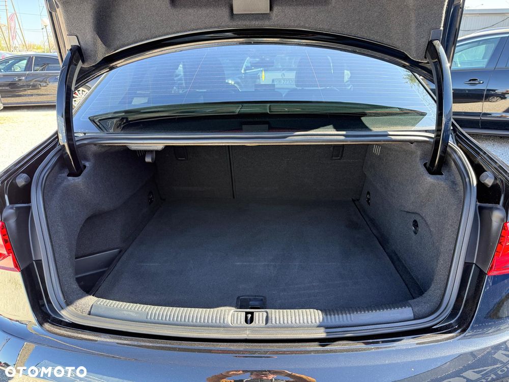 Audi A3 Limousine 2.0 TDI (clean diesel) quattro S tronic S line Sportpaket - 28