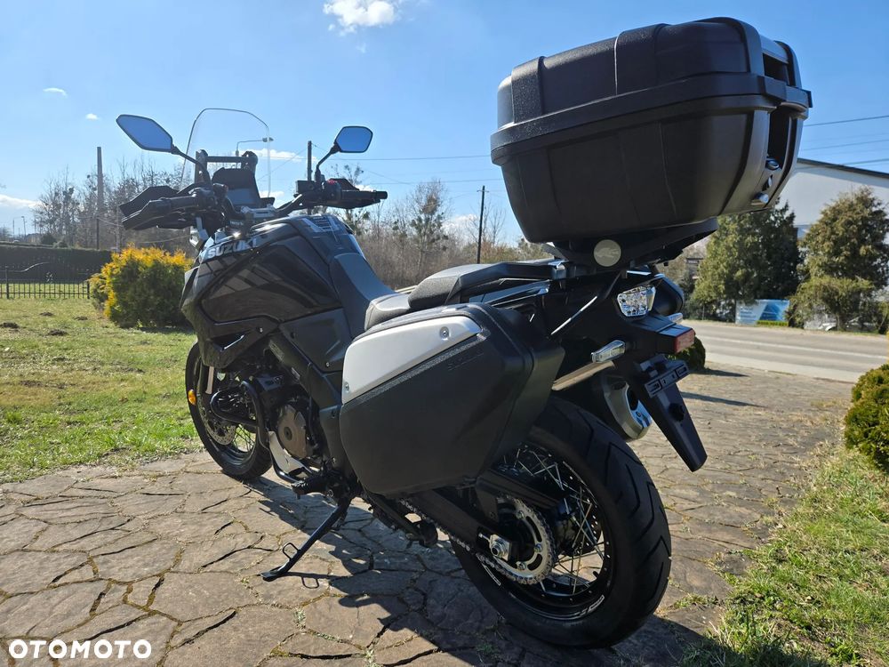 Suzuki V-STROM - 6
