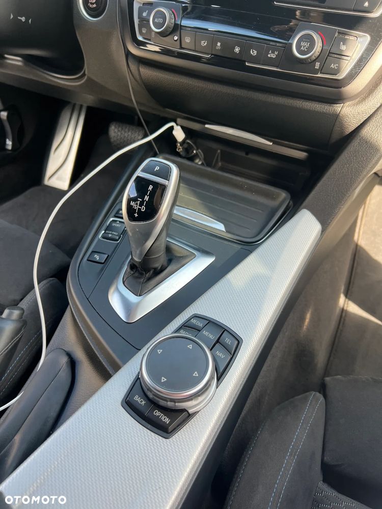 BMW Seria 4 420d xDrive - 15