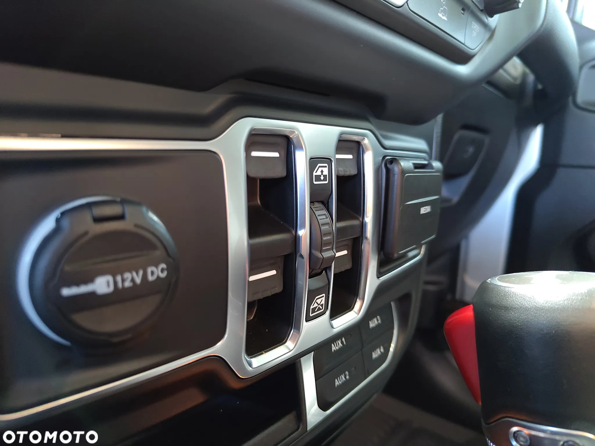 Jeep Wrangler Unlimited 2.0 Turbo PHEV 4xe Sahara - 24