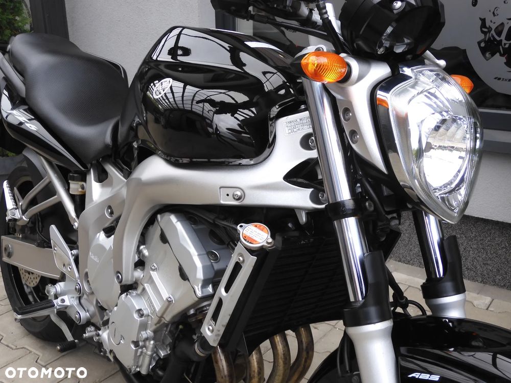 Yamaha FZ6 - 20