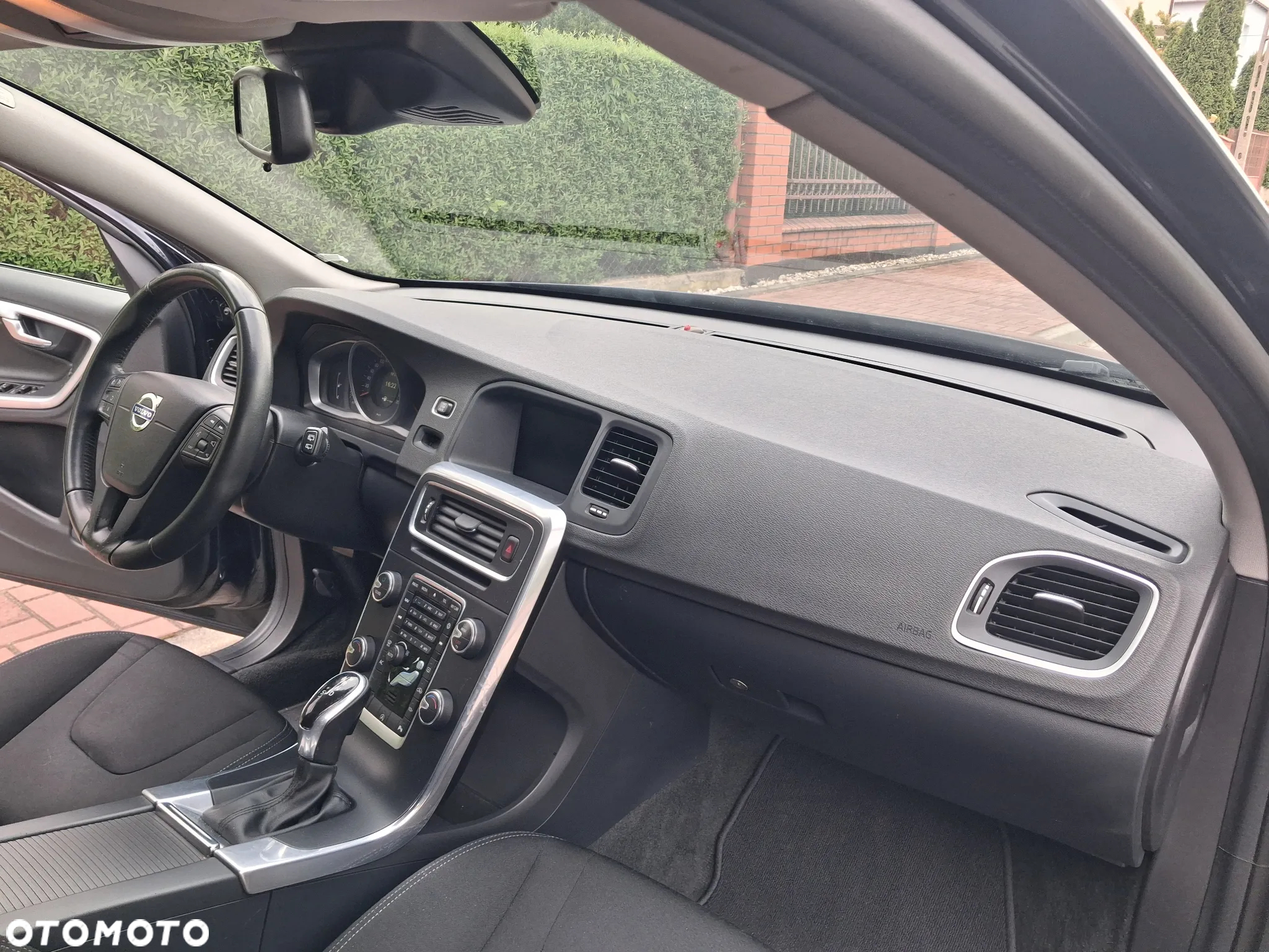 Volvo V60 D2 Geartronic Kinetic - 6