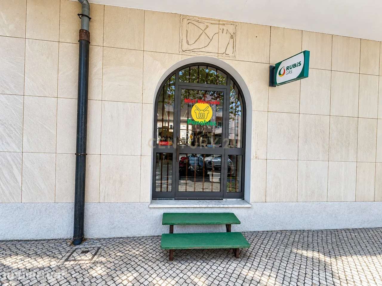 Trespasse de Minimercado Totalmente Equipado – Penalves, Póvoa de Varz - Grande imagem: 2/11