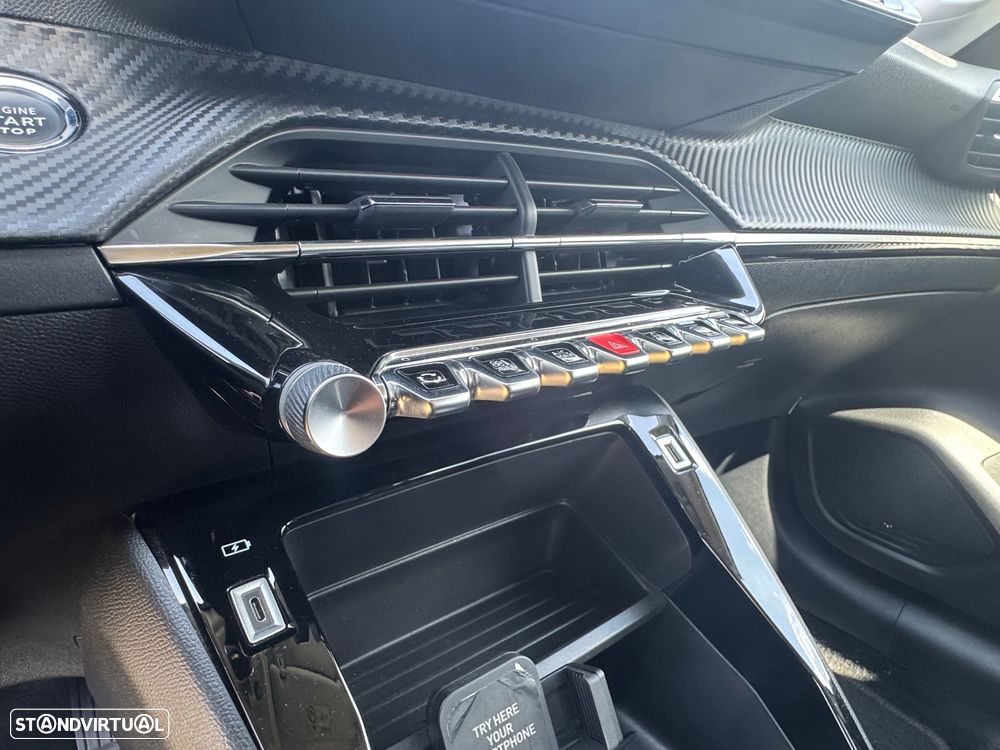 Peugeot e-208 Active Pack - 19