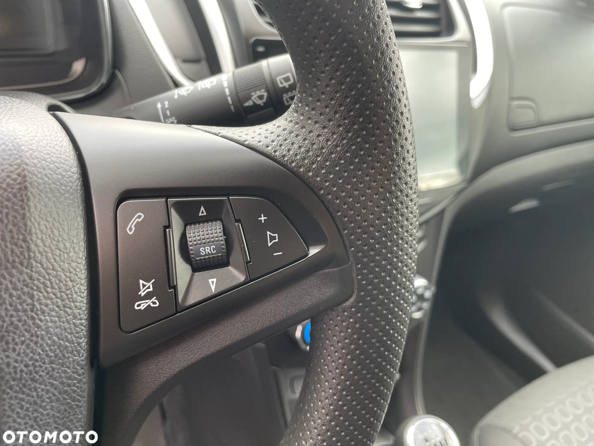 Chevrolet Trax - 13