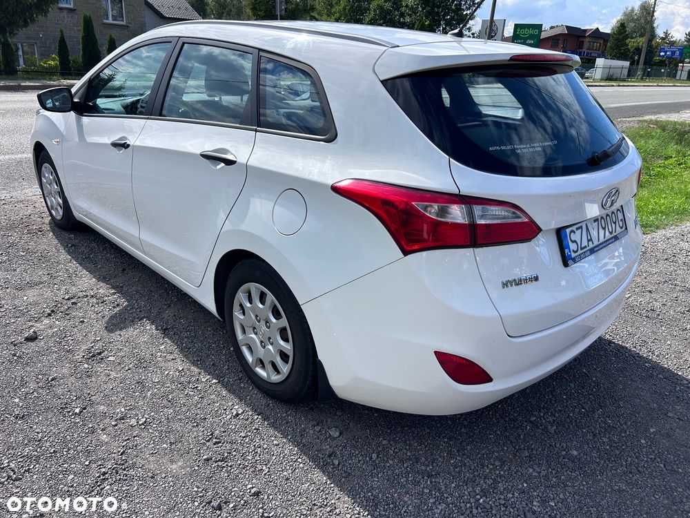 Hyundai i30 - 10
