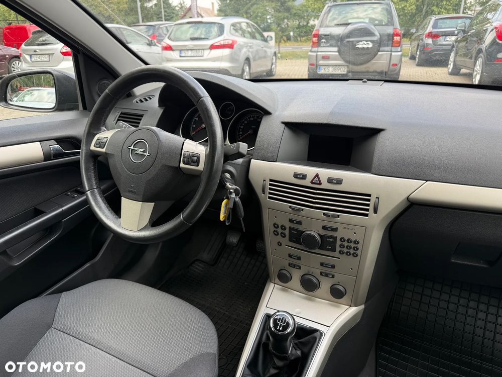 Opel Astra - 26