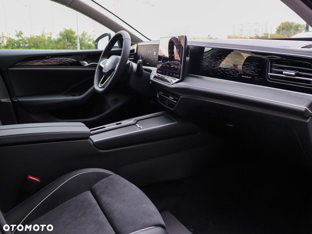 Volkswagen Passat - 19
