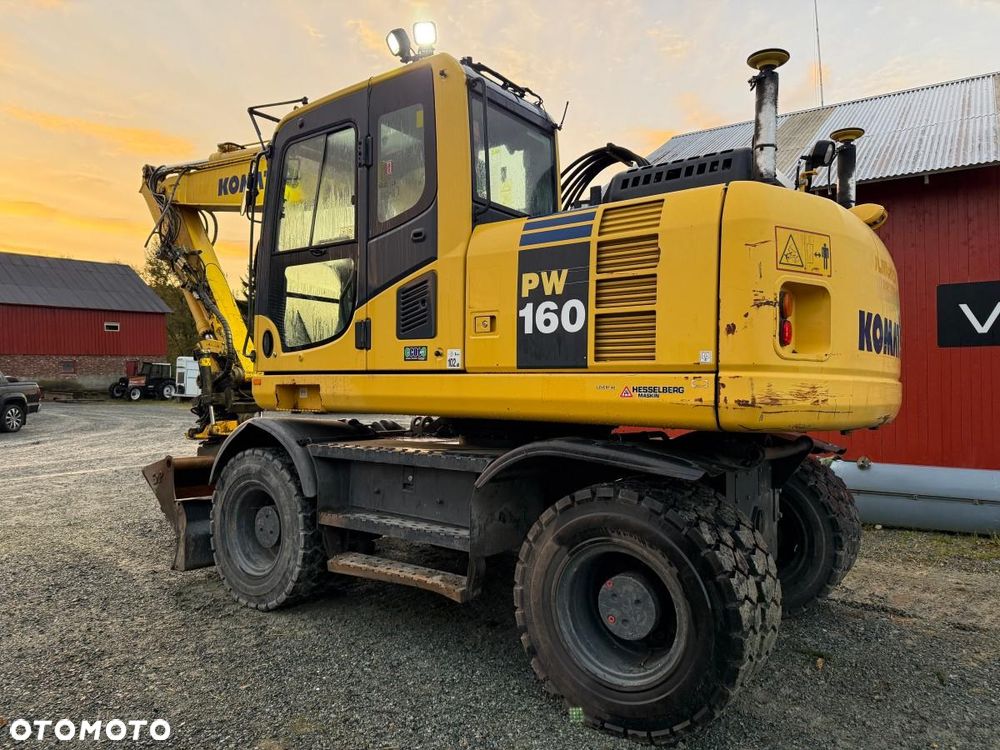 Komatsu PW160-8 6450mtg , 16 TON - 3