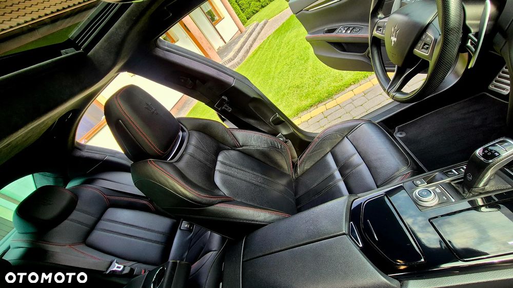 Maserati Ghibli Modena - 29