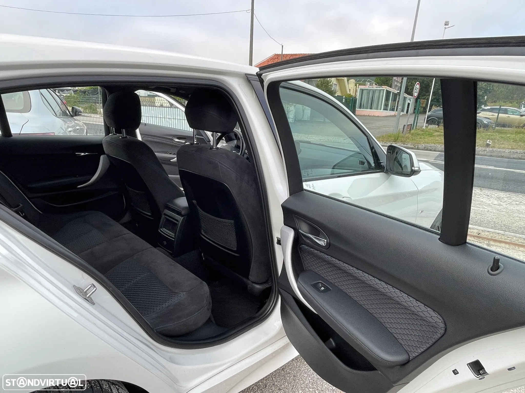 BMW 116 d Pack M Auto - 19