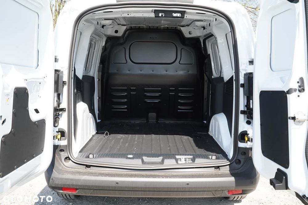 Ford Transit Courier 1.5 EcoBlue 1,9t Trend - 10