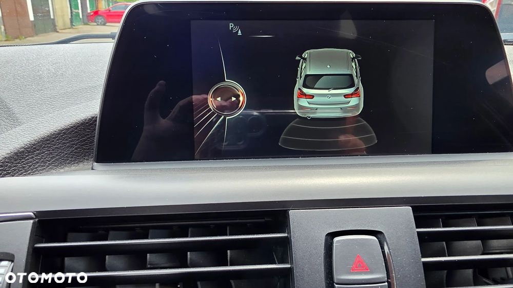 BMW Seria 1 118i Sport Line - 19