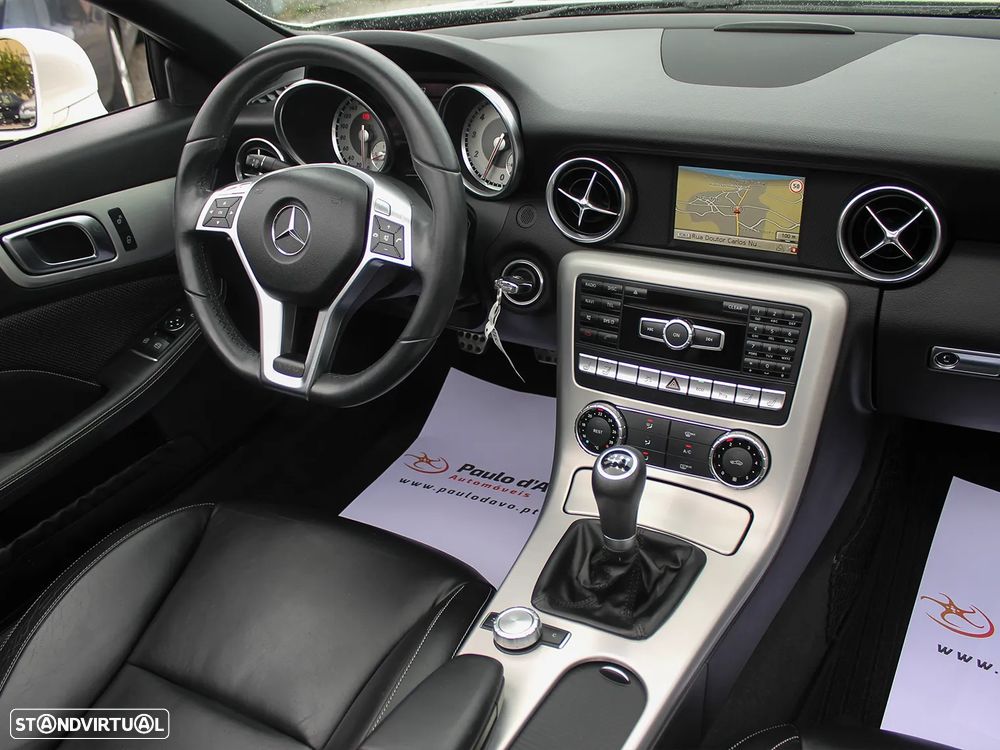 Mercedes-Benz SLK 200 (BlueEFFICIENCY) - 10