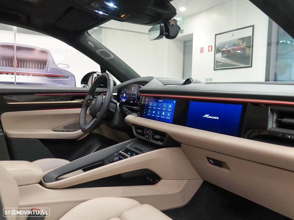 Porsche Macan Electric Turbo - 31
