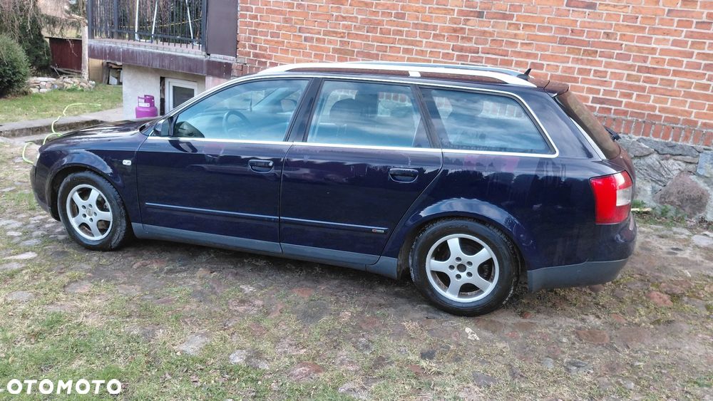 Audi A4 Avant 1.9 TDI - 12