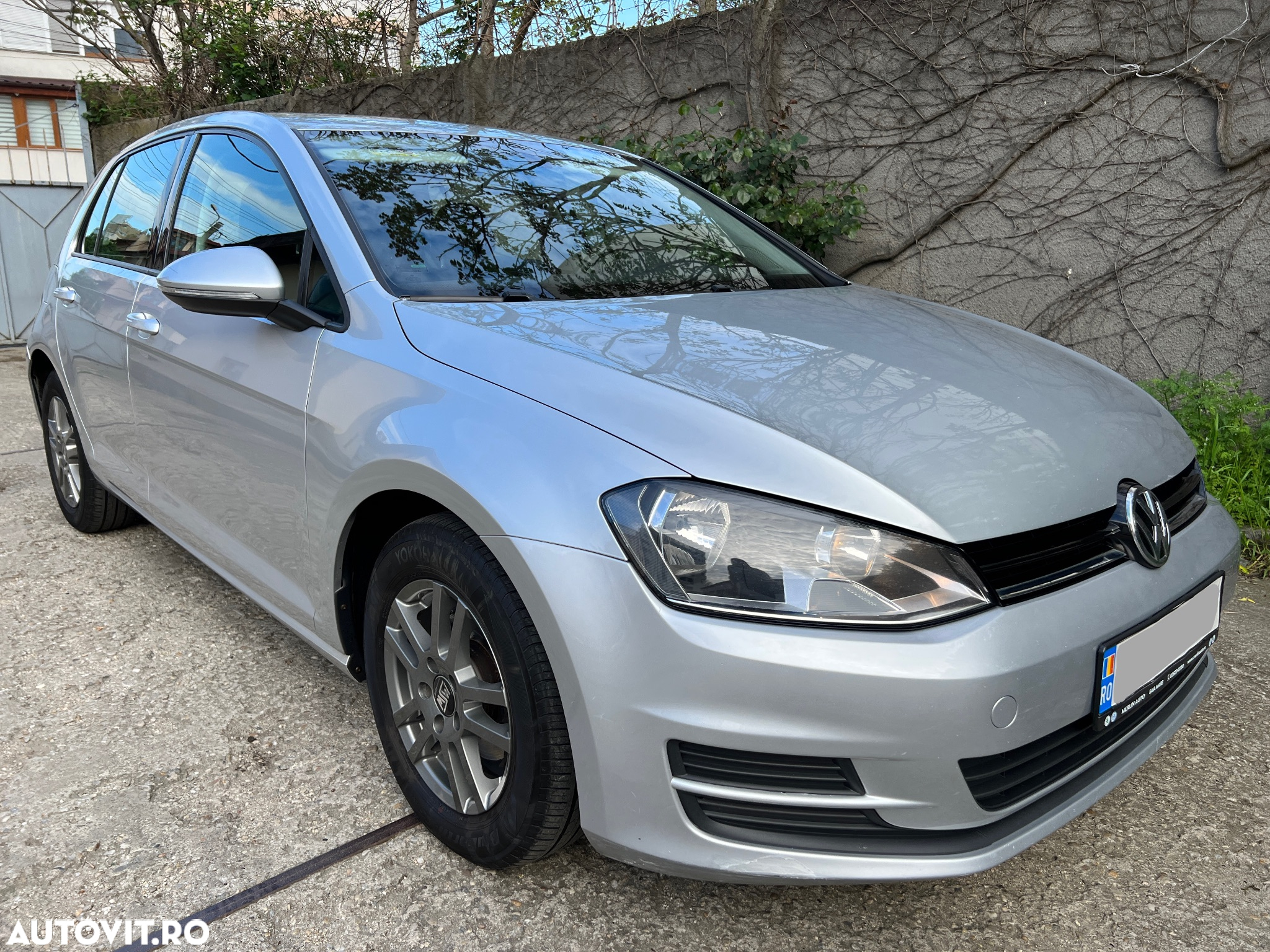 Volkswagen Golf 1.6 TDI BMT Comfortline - 15
