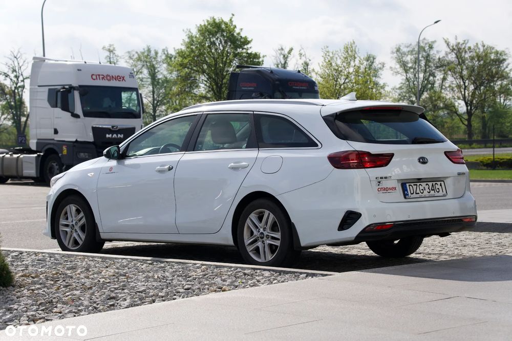 Kia Ceed - 2