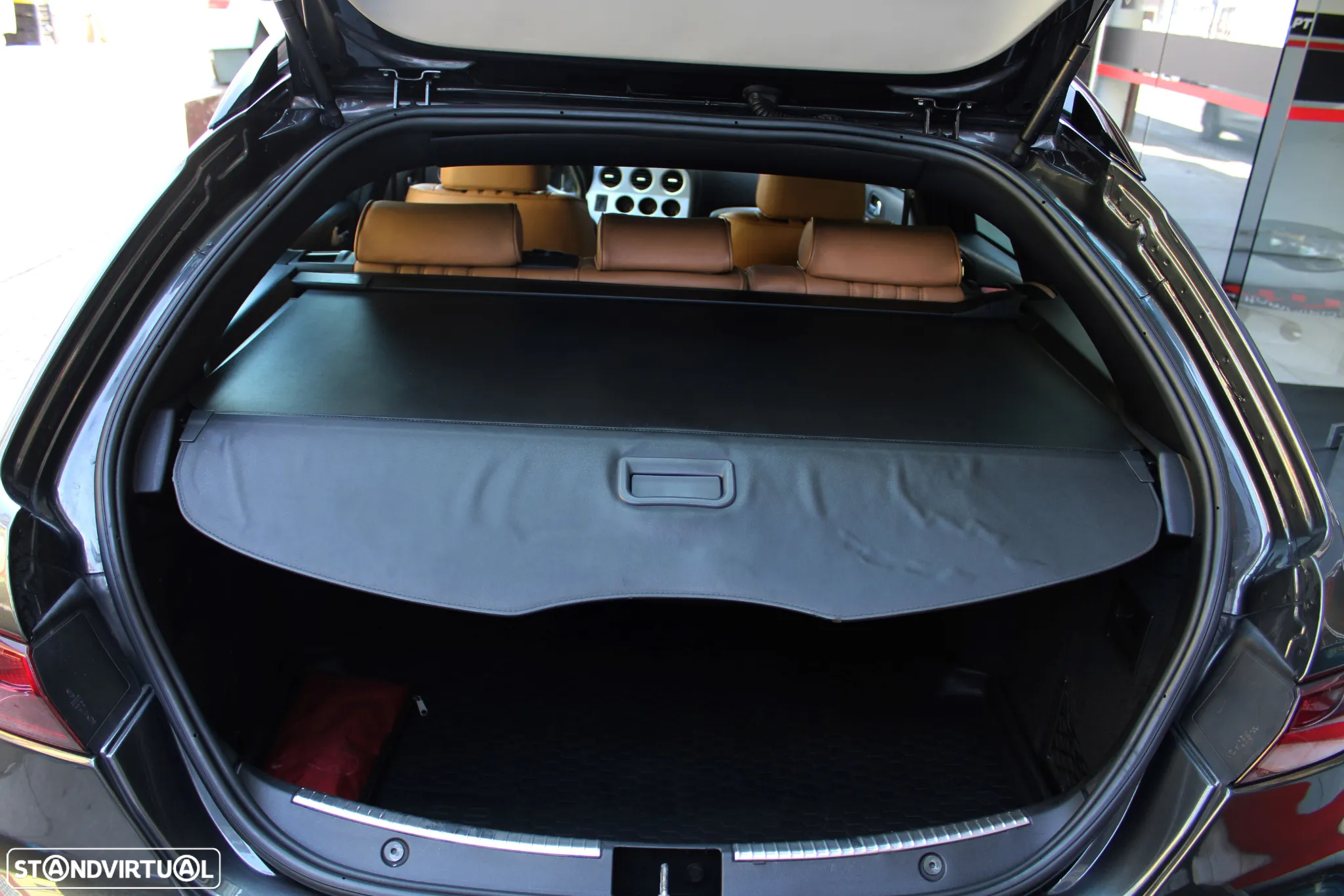 Alfa Romeo 159 Sportwagon 2.4 JTDm 20V - 46