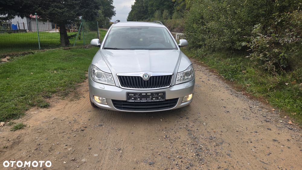 Skoda Octavia 1.6 TDI Family Plus - 11